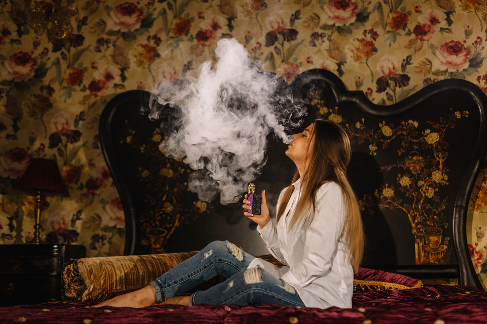 Quelle est la différence entre une e-cigarette et une chicha électronique ? 